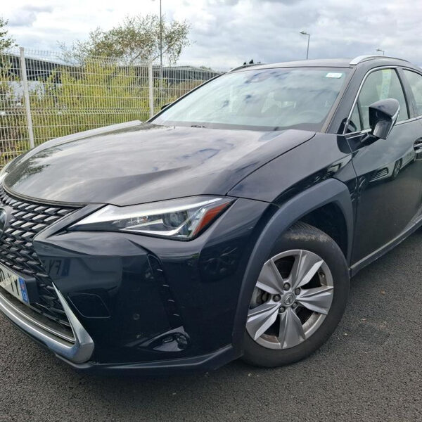 Drīzumā LEXUS UX250 Hybrid 77tk km!