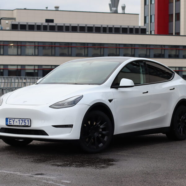 Tesla model Y, nobraukums 68000km