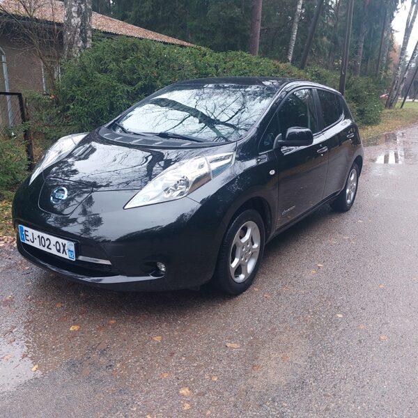 Nissan Leaf elektroauto cena 5650.00 eiro