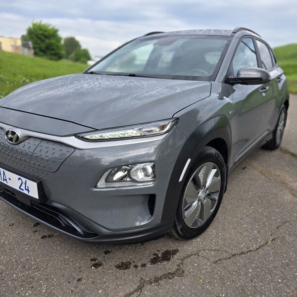 Hyundai Kona 42kwh, 42000km, cena 18200eiro