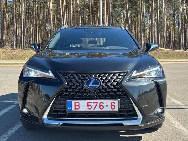  LEXUS UX250 Hybrid 75tk km!