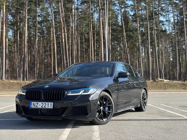 BMW M550i Xdrive 2021 gads 390kw/530zs